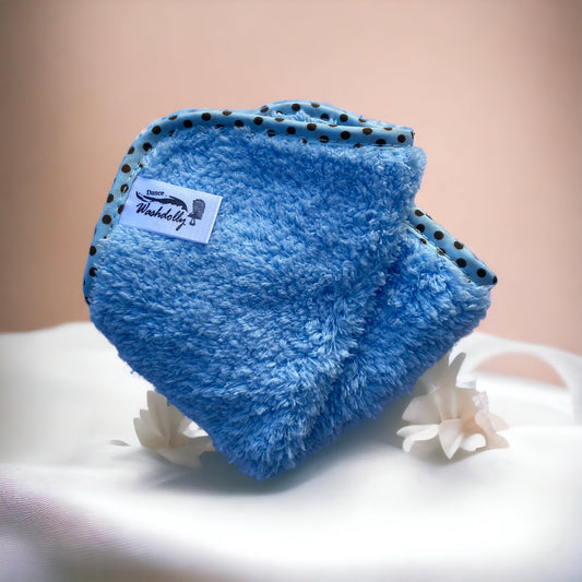 Washdolly small blue with poke-a-dots