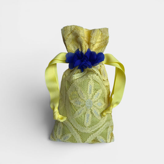 VINTAGE LEMON