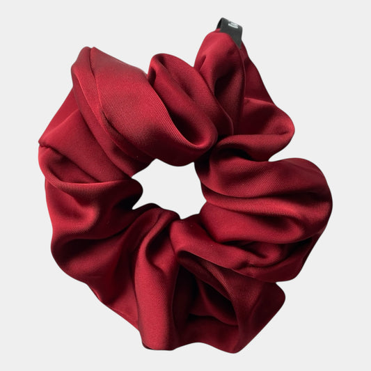 LUXE-HOLD SATIN SCRUNCHIE
